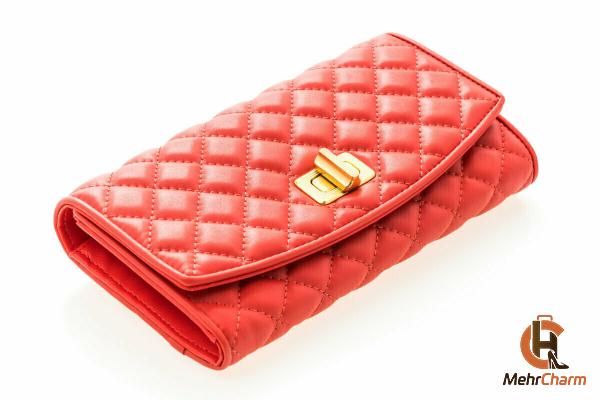 The purchase price of leather wallets for ladies + training