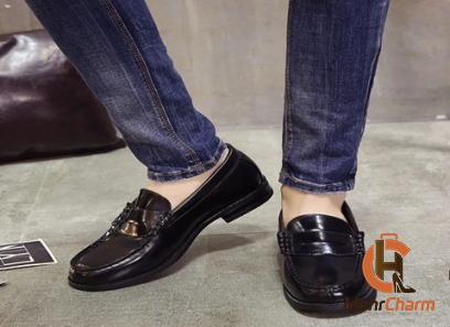 Price and purchase leather college shoes with complete specifications